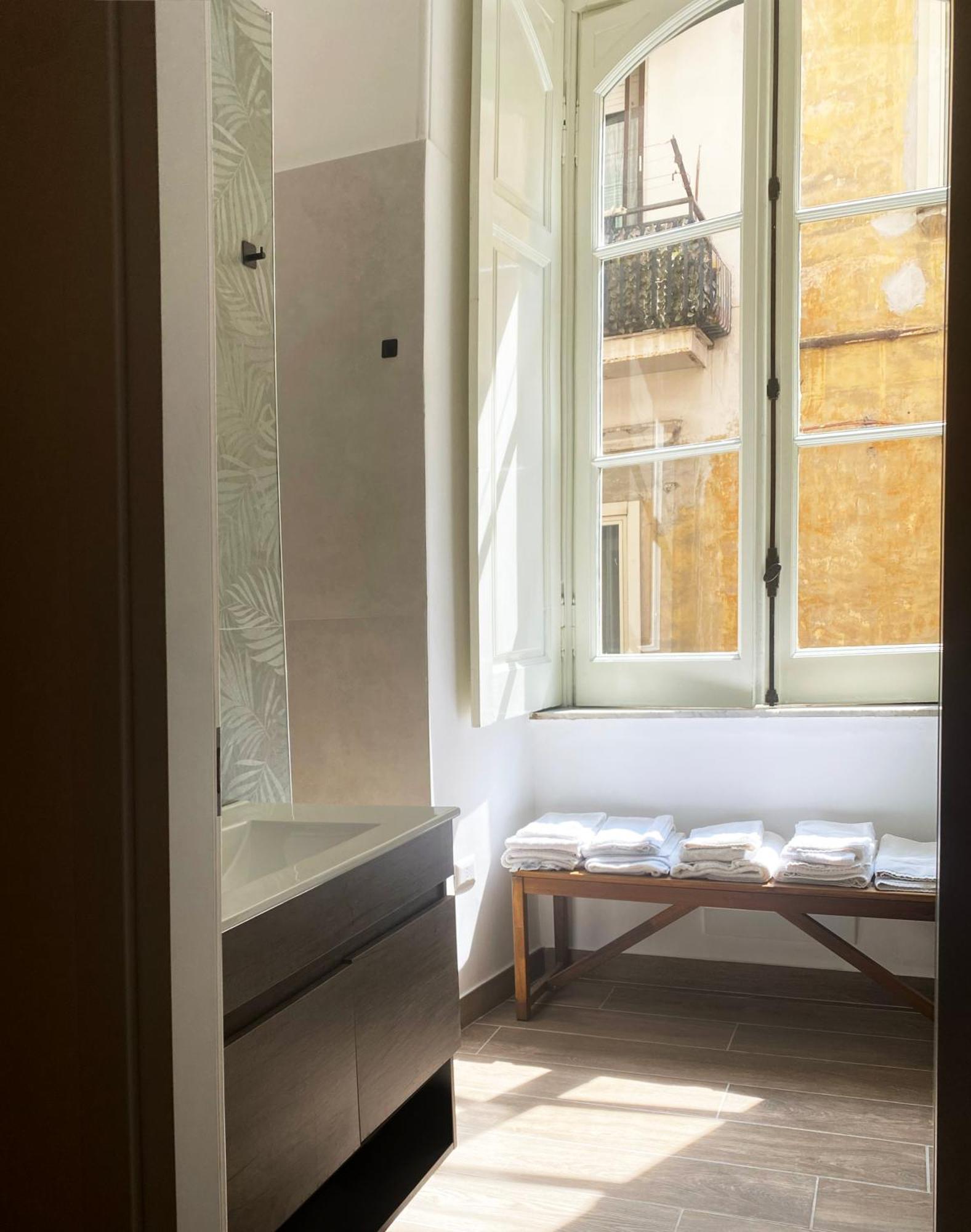 Bellantonia Hotel Napoli Ngoại thất bức ảnh